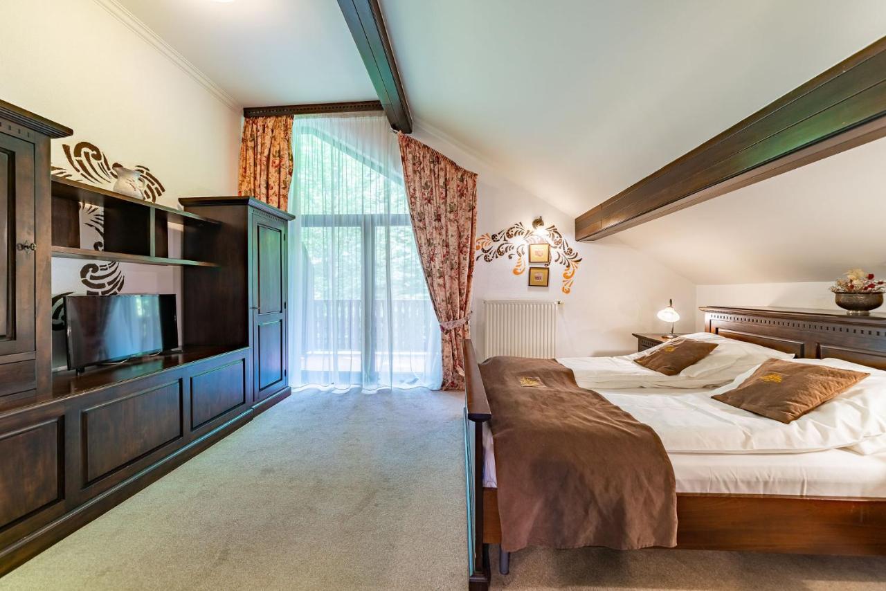 Hotel Regal Синая Экстерьер фото