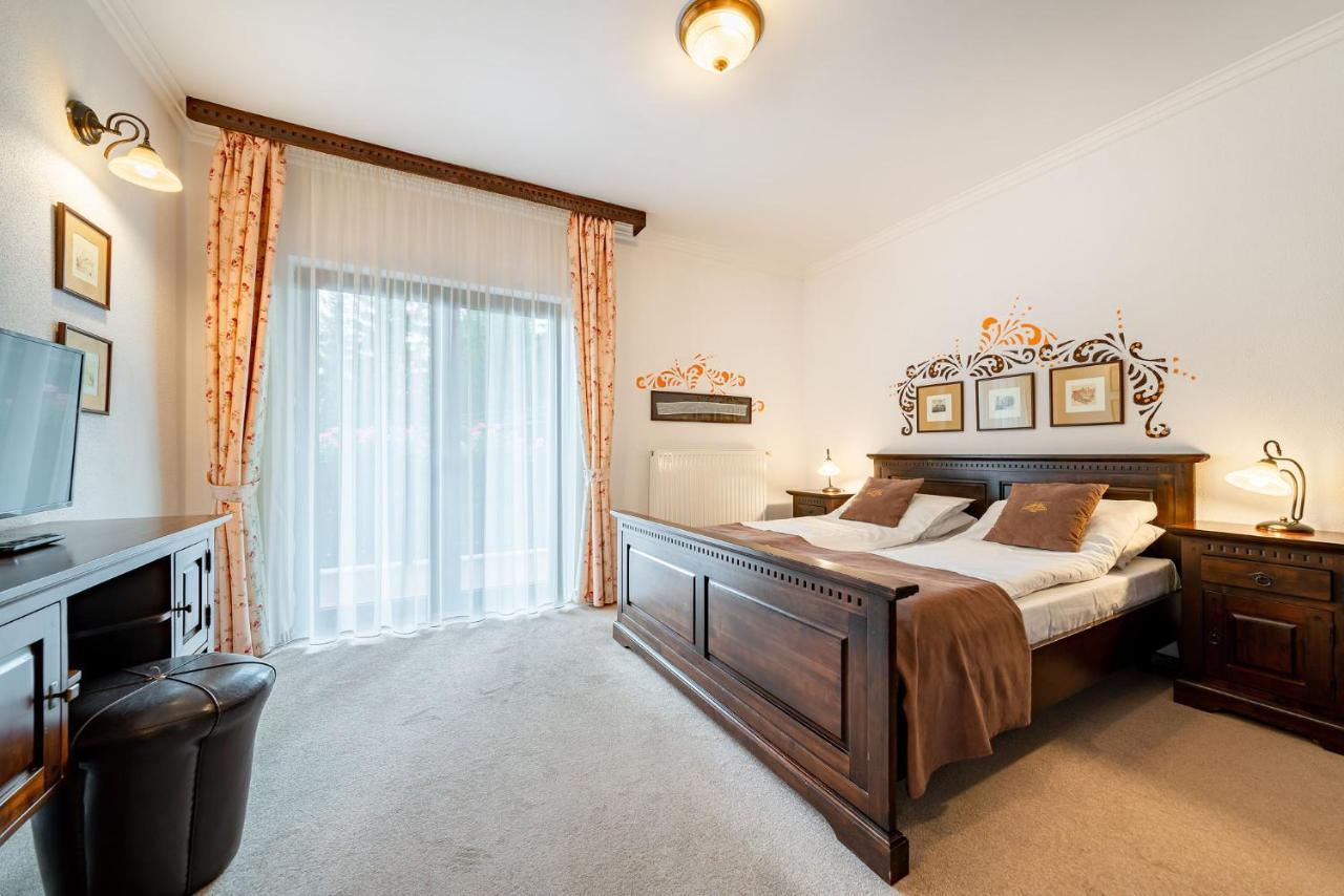 Hotel Regal Синая Экстерьер фото